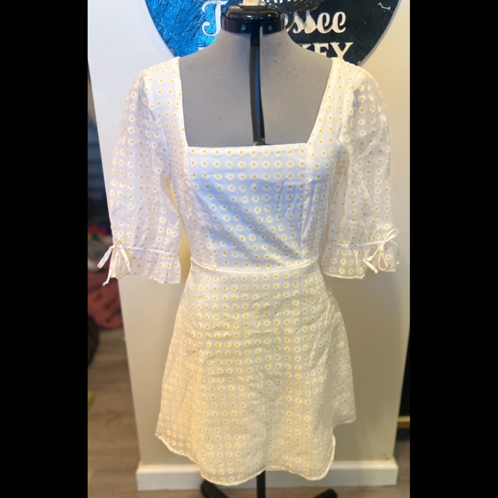 Mi Amore White Eyelet Dress